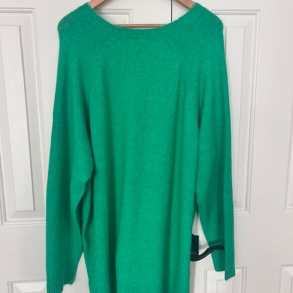 Torrid Vegan Cashmere Sweater NWT Size 3X Kelly Green - Picture 3 of 4